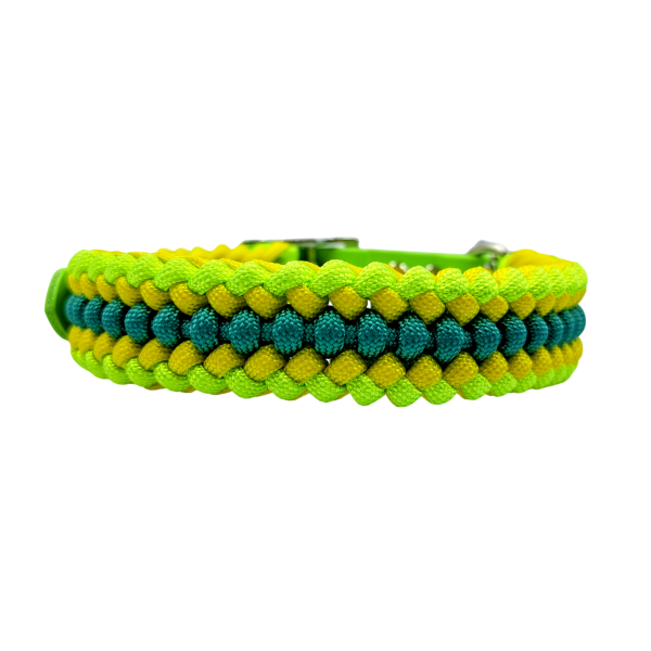 Collar paracord verde